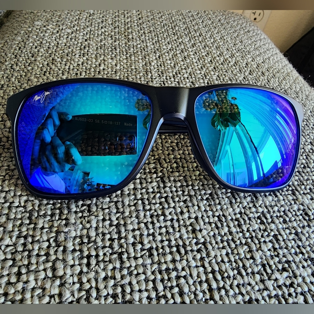 Maui Jim Polarized Rectangular Sunglasses